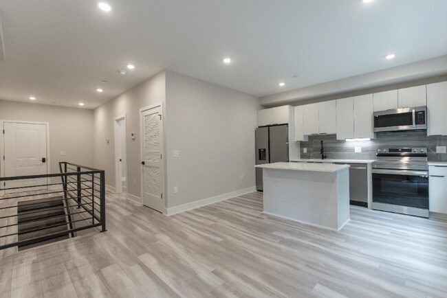 Foto del edificio - 665 N 35th St