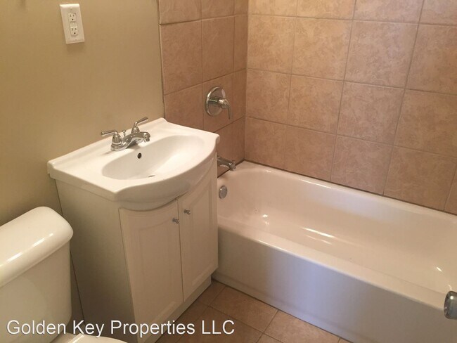 Building Photo - 4 br, 1 bath House - 5083 Tennessee St
