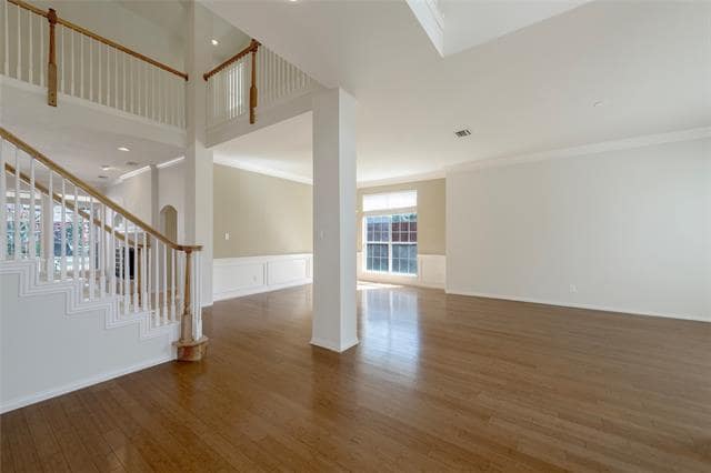 Foto del edificio - 3704 Roxbury Ln