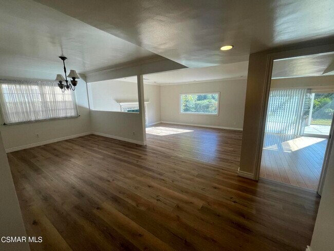 Foto del edificio - 9218 Gerald Ave