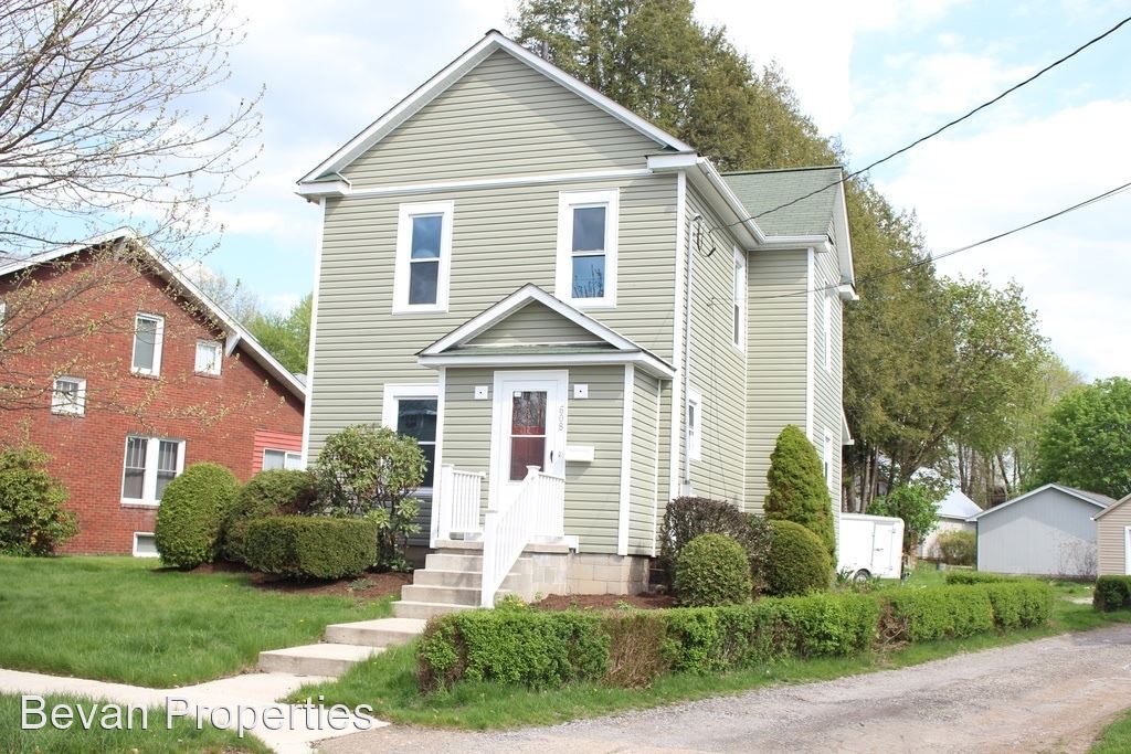 Primary Photo - 3 br, 1.5 bath House - 608 Stewart Avenue