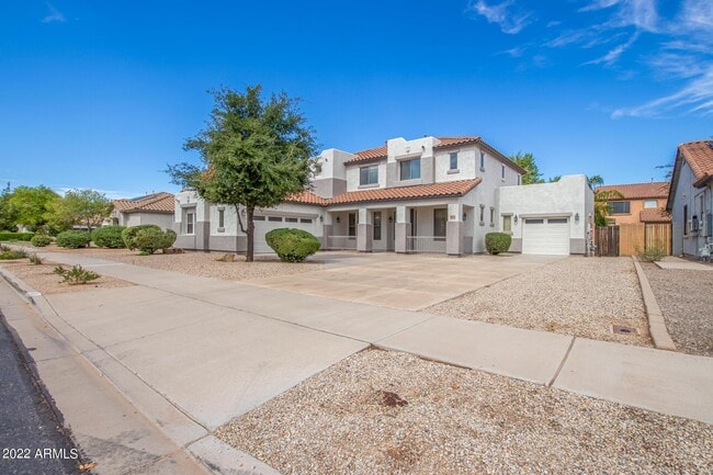 Building Photo - 19718 E Mayberry Rd