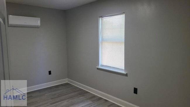 Building Photo - 44 Live Oak Loop