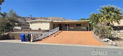 Building Photo - 12798 Catalpa Ave