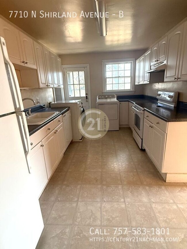 Foto del edificio - 7710 N Shirland Ave