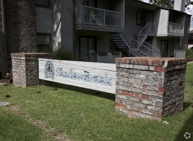 Building Photo - Shadowbrook Apartments