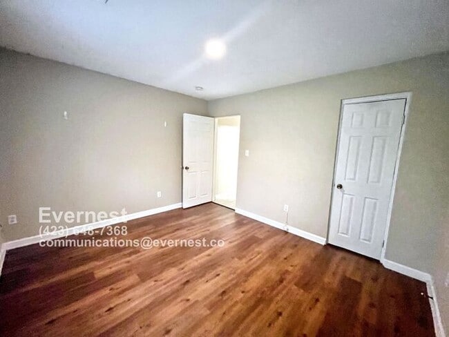 Foto del edificio - 1-Bedroom, 1-Bathroom Home with Modern App...
