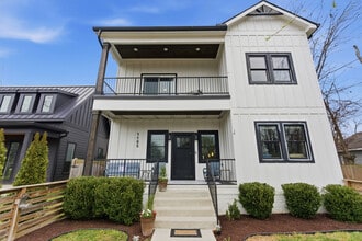 Building Photo - 1105 Stockell St