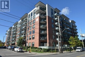 Building Photo - 88 Colgate Ave