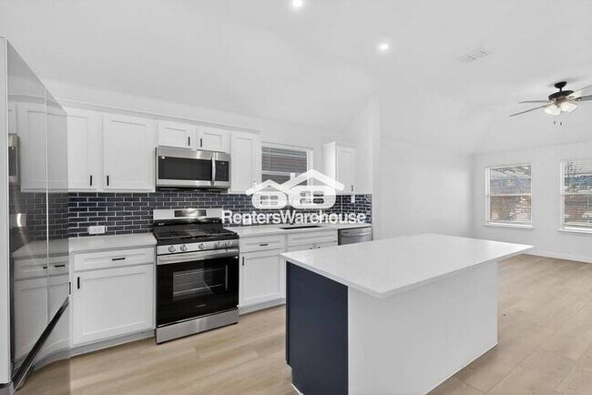 Foto del edificio - MOVE IN READY - PLANO TEXAS - 2BEDS 2.5 BATHS