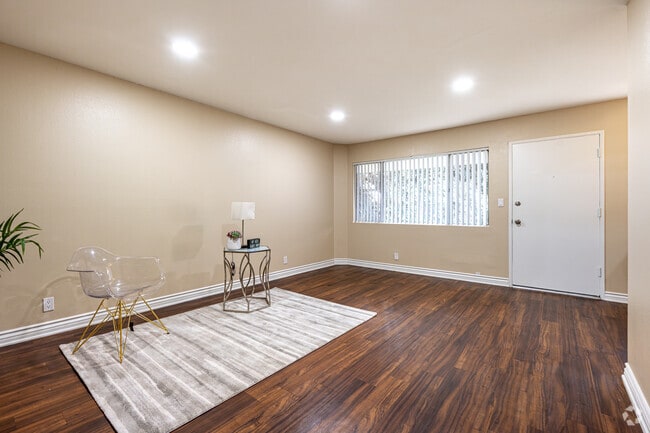 1BR, 1 BA - 710SF - Living Room - Monterra Springs Apts