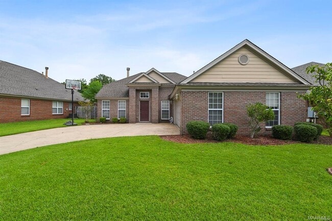Building Photo - 3830 Claiborne Cir