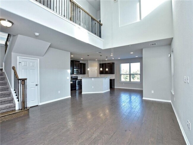 Building Photo - 3240 E Whitestone Blvd