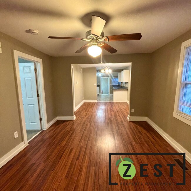 Building Photo - Updated 3 Bed Ranch in Madison Heights Ready for Move in!