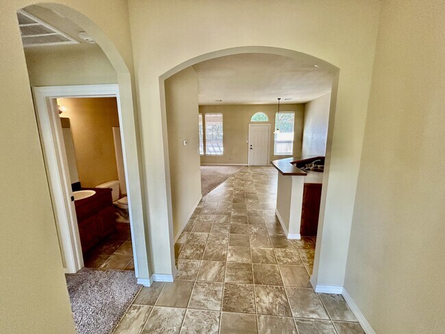 Foto del edificio - 1109 Emily Ln