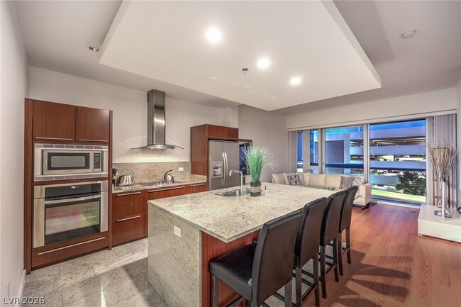 Building Photo - 4471 Dean Martin Dr