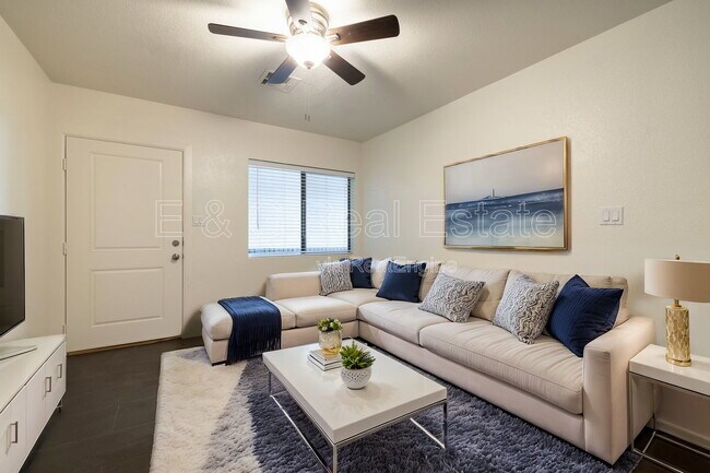 Photo - 3034 N 35th St Apartment