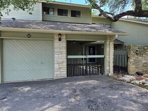 Building Photo - 4404 Travis Country Cir