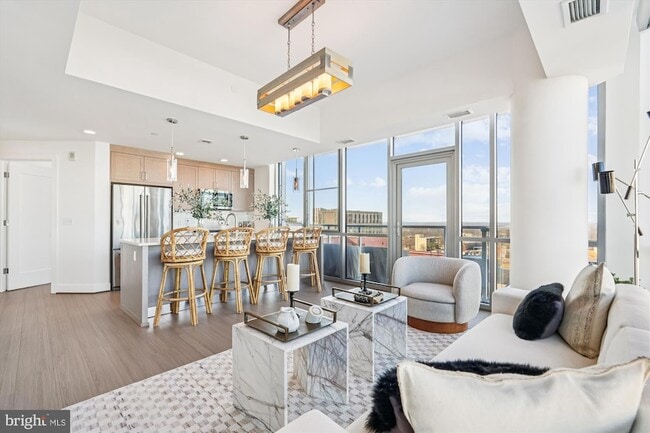 Photo - 930 Rose Ave Apartment