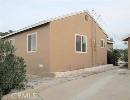 Building Photo - 300 W Fredricks St