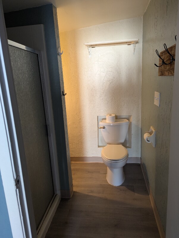 Photo - 1717 SE Clatsop St Apartment