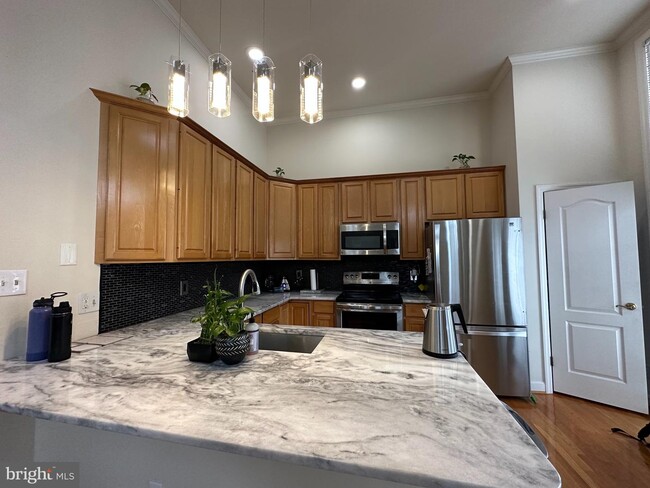 Building Photo - 12800 Dogwood Hills Ln