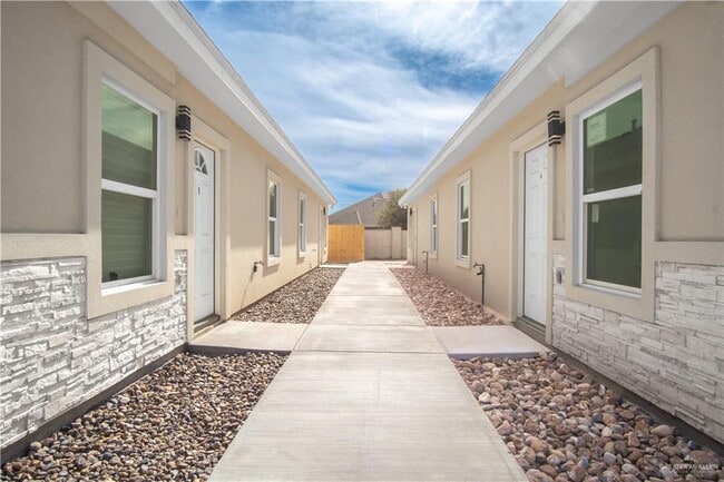 Foto del edificio - 18 Vision St