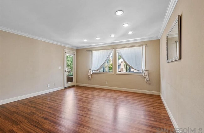 Building Photo - 3520 Lebon Dr