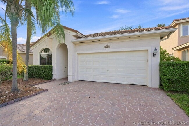 Building Photo - 3717 Pebblebrook Manor