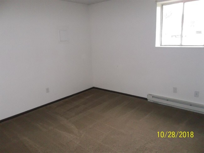 Foto del edificio - 135 N Pleasant St