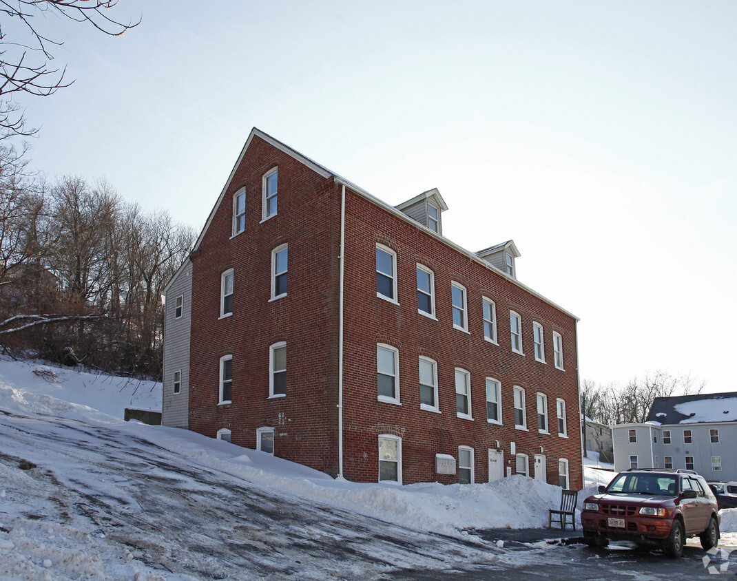 Building Photo - 82-84 Norfolk St