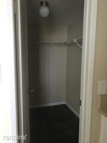 Foto del edificio - 2 br, 2 bath  - 820 Lavers Cir Apt 208