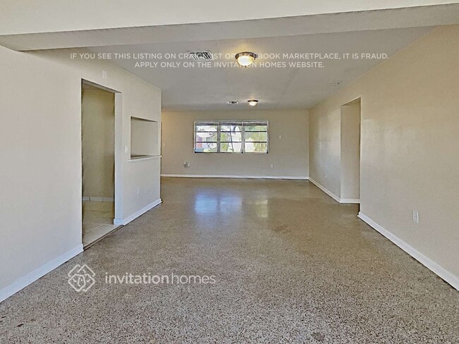 Building Photo - 8570 NW 11th Ct