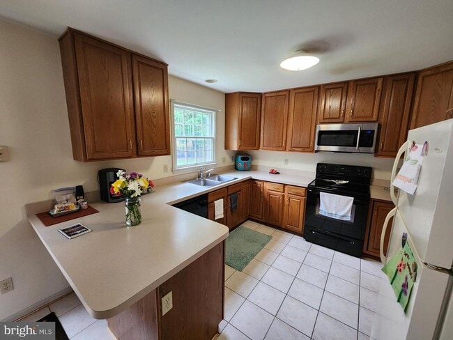 Building Photo - 109 Frederick Dr