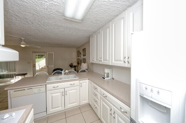 Foto del edificio - 5060 N Ocean Dr