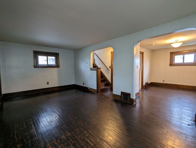 Foto del edificio - Large, spacious home for rent!