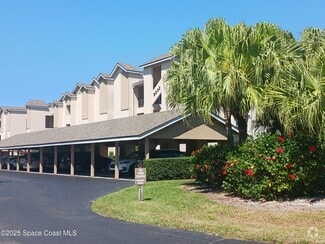 Building Photo - 6232 N Mirror Lake Dr