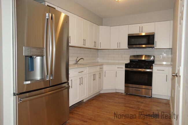 Foto del edificio - 3611 Barnes Ave