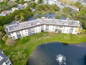 Building Photo - 1801 Eleuthera Point