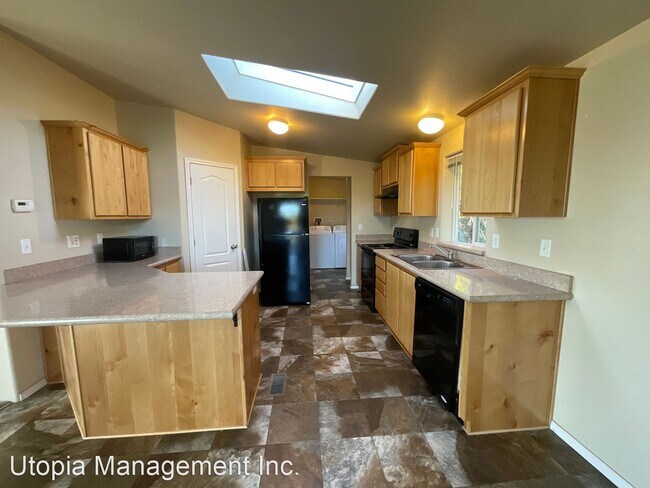 Building Photo - 3 br, 2 bath House - 8477 Selder Rd.