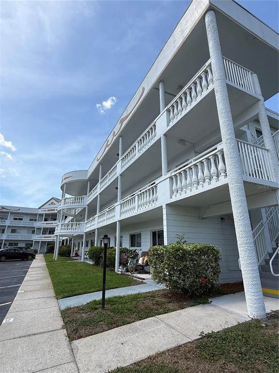 Foto del edificio - 2428 Columbia Dr