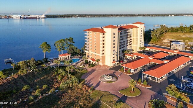 Foto del edificio - 2400 Grandiflora Blvd