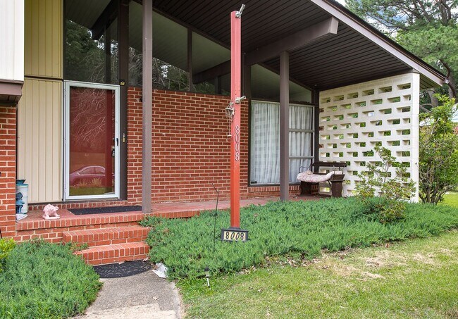 Building Photo - Tranquil 3 Bed 1.5 Bath in Tuckahoe Coming...