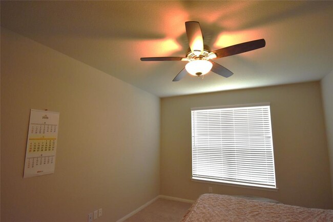 Foto del edificio - 2934 Orchid Ranch Dr