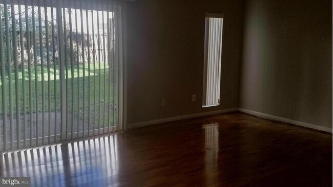 Building Photo - 1200 Gemini Dr