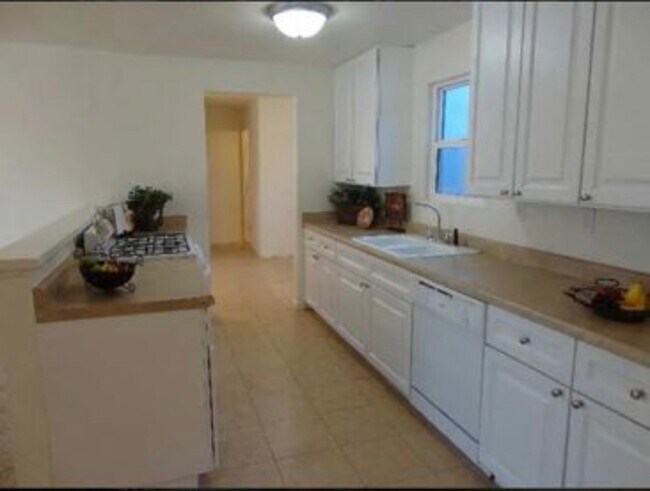 Foto del edificio - 2920 Walnut Ave