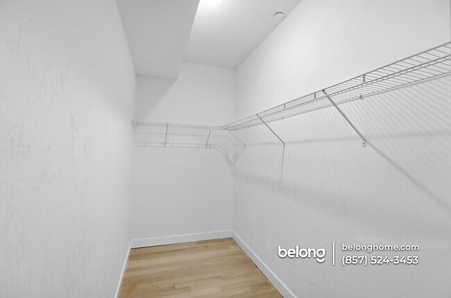 Foto del edificio - 43 Withington St