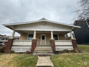 Building Photo - 171 W Main St