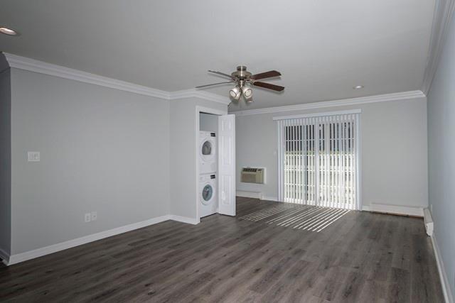 Foto del edificio - 222 Lakeland Ave