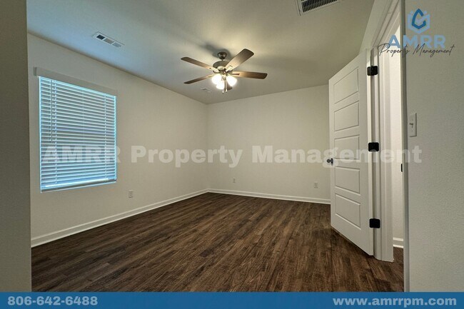 Foto del edificio - Rare 4 Bedroom Available In Webb City ISD!